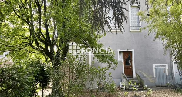 À vendre Maison 8 pièces 220 m² - Lyon 69003