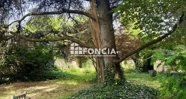À vendre Maison 8 pièces 220 m² - Lyon 69003