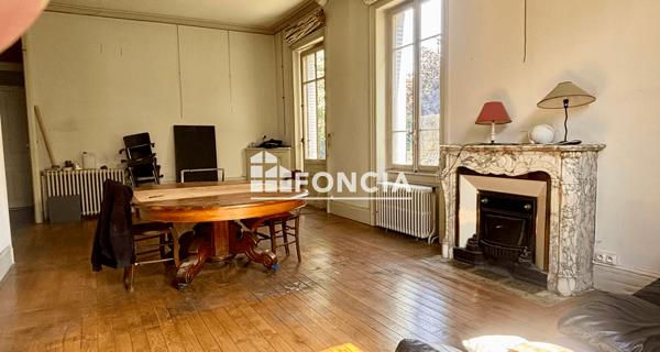 À vendre Maison 8 pièces 220 m² - Lyon 69003