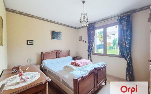 Maison à vendre    3 pièces • 85 m2 Terrasson-Lavilledieu