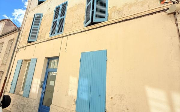 Appartement à vendre    5 pièces •  Surgères