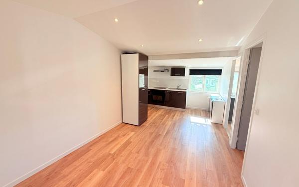 Appartement à vendre    5 pièces •  Surgères