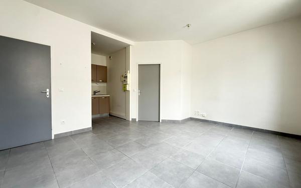 Appartement à vendre    5 pièces •  Surgères