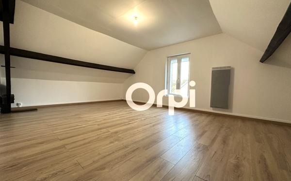 Maison à louer    3 pièces •  Crouy