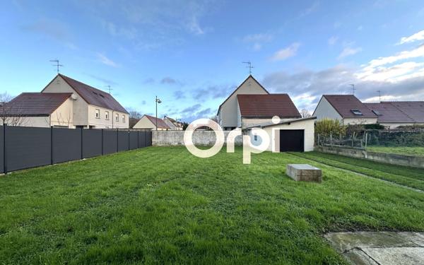 Maison à louer    3 pièces •  Crouy