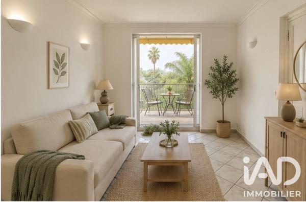 Appartement à vendre 3 pièces 47 m² Saint-Cyr-sur-Mer