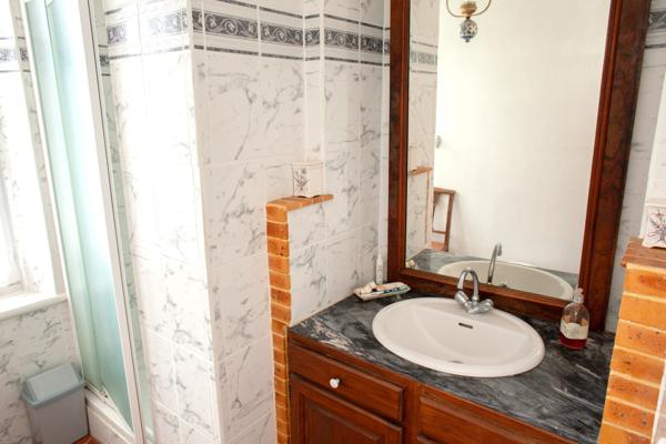 Pailly (89140) À vendre : Belle maison familiale avec potentiel locatif !