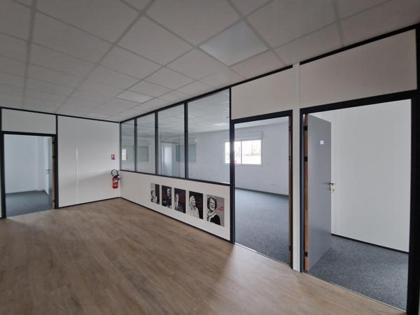 Bureaux 1200m² – Beaucouze