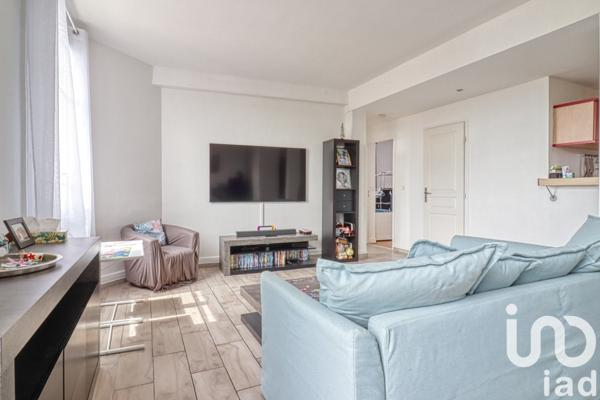 Appartement 4 pièces de 73 m² à Groslay (95410)