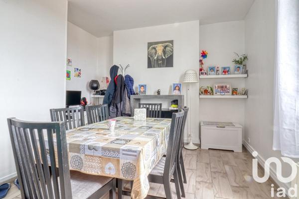 Appartement 4 pièces de 73 m² à Groslay (95410)