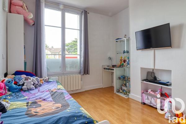 Appartement 4 pièces de 73 m² à Groslay (95410)