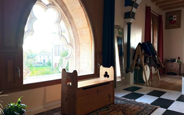 Maison à vendre    9 pièces •  Thénac