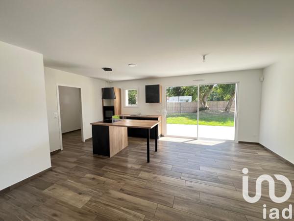 Maison à vendre 5 pièces 113 m² Saint-Julien-des-Landes