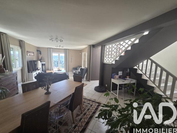 Maison à vendre 7 pièces 216,34 m² Annonay