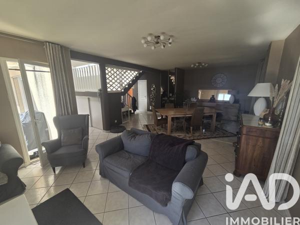 Maison à vendre 7 pièces 216,34 m² Annonay