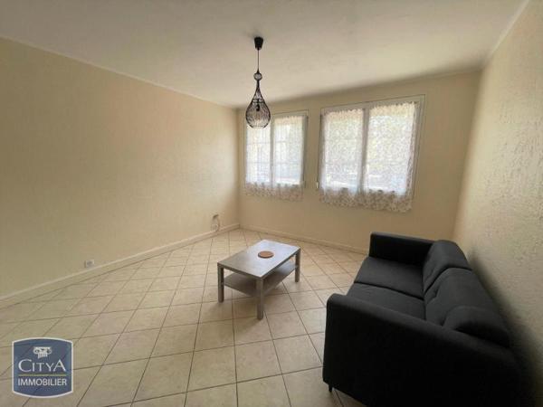 Appartement à louer 3 pièces 61.54m² Dijon (21000)
