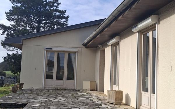 Maison à vendre    5 pièces •  Aussillon