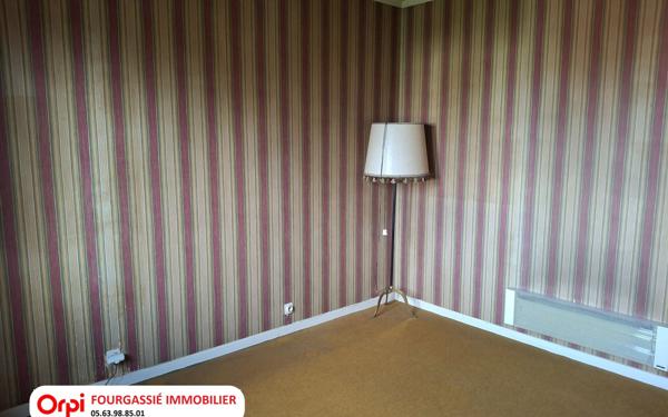 Maison à vendre    5 pièces •  Aussillon