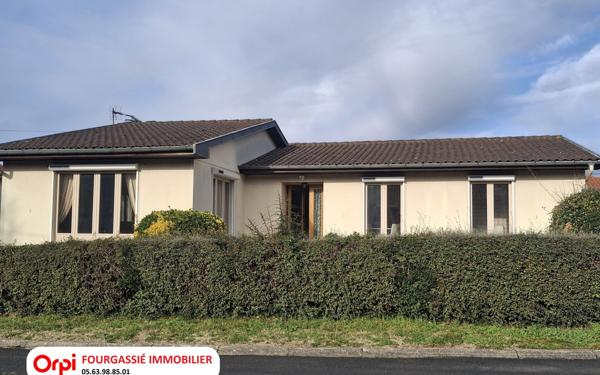 Maison à vendre    5 pièces •  Aussillon