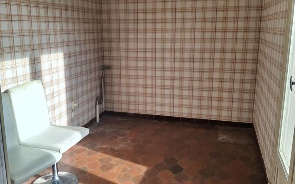 Maison à vendre    5 pièces •  Aussillon