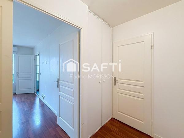 Appartement récent 2012 au cœur du centre-ville