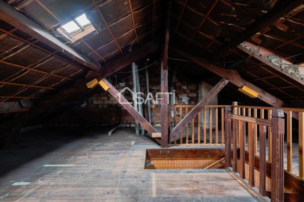 Maison familiale avec grand jardin arboré