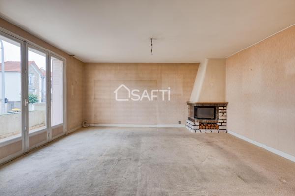 Maison familiale avec grand jardin arboré