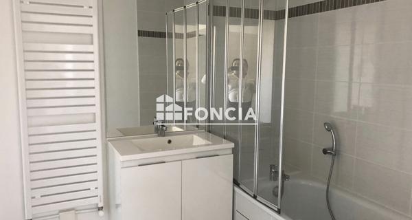 Location Appartement 2 pièces 41.9 m² - Savigny-sur-orge 91600