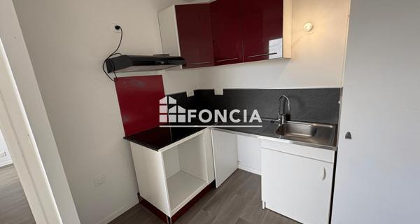Location Appartement 2 pièces 41.9 m² - Savigny-sur-orge 91600
