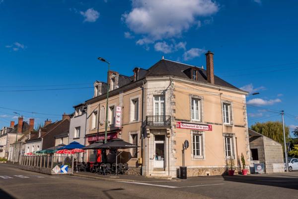 À vendre - Maison ancienne, 12 pièces située à Bessé-sur-Braye (72310)