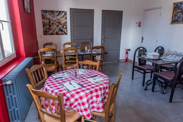 À vendre - Maison ancienne, 12 pièces située à Bessé-sur-Braye (72310)