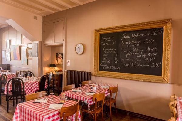 À vendre - Maison ancienne, 12 pièces située à Bessé-sur-Braye (72310)