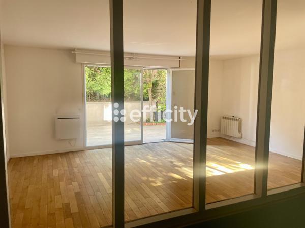Maison
         5 pièces
        - 159 m² Exclusivité 720 000 € *