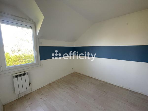 Maison
         5 pièces
        - 159 m² Exclusivité 720 000 € *