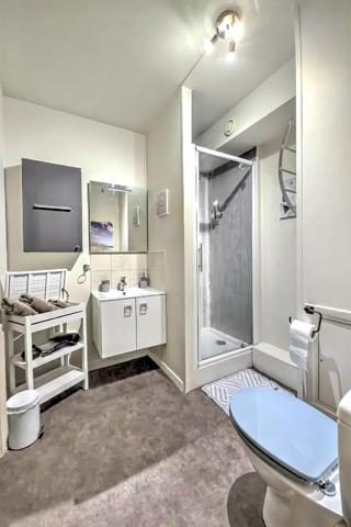 Limoges (87100) Spécail INVESTISSEURS : Studio 36 m2 secteur Ester - Bois de la Bastide