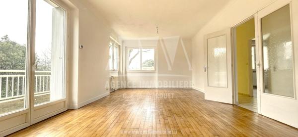 PUYMOYEN - 5 MINUTES D'ANGOULEME - CONFORTABLE PAVILLON SUR SOUS-SOL DE 155 m² SUR TERRAIN CLOS