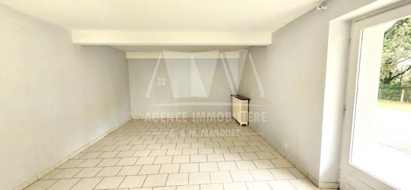 PUYMOYEN - 5 MINUTES D'ANGOULEME - CONFORTABLE PAVILLON SUR SOUS-SOL DE 155 m² SUR TERRAIN CLOS