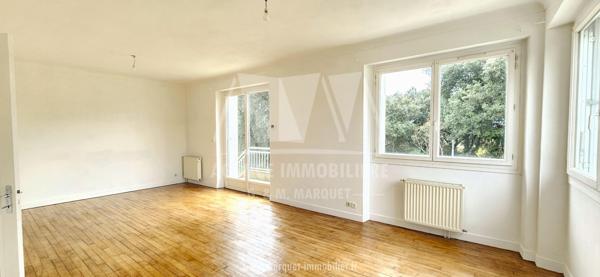 PUYMOYEN - 5 MINUTES D'ANGOULEME - CONFORTABLE PAVILLON SUR SOUS-SOL DE 155 m² SUR TERRAIN CLOS
