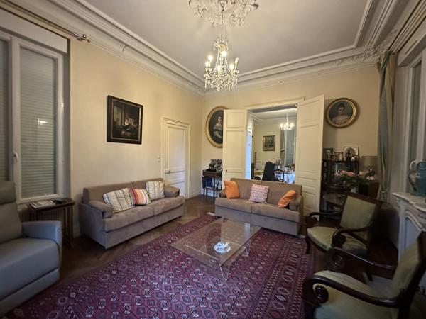 AMATEURS DE LIEUX D’EXCEPTION ? AUX PORTES DE MARMANDE EXCEPTIONNEL CASTEL