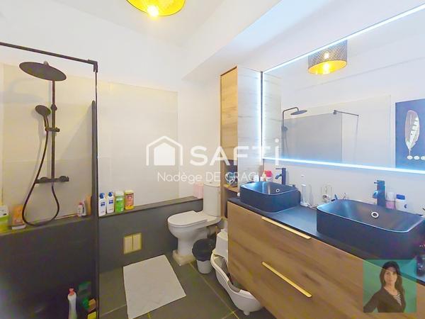 Maison de ville T4 + studio indépendant et garage