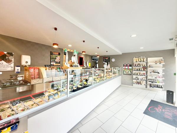 Fonds De Commerce à ERNEE, 53500 - 125m²