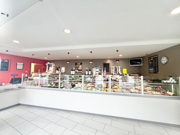 Fonds De Commerce à ERNEE, 53500 - 125m²