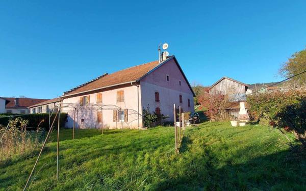 Maison à vendre    5 pièces •  Fraize