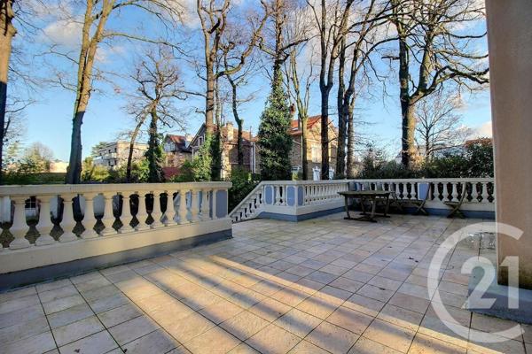 Maison à vendre  12 pièces - 230 m2 VILLEMOMBLE - 93