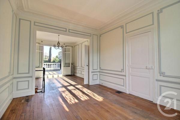 Maison à vendre  12 pièces - 230 m2 VILLEMOMBLE - 93