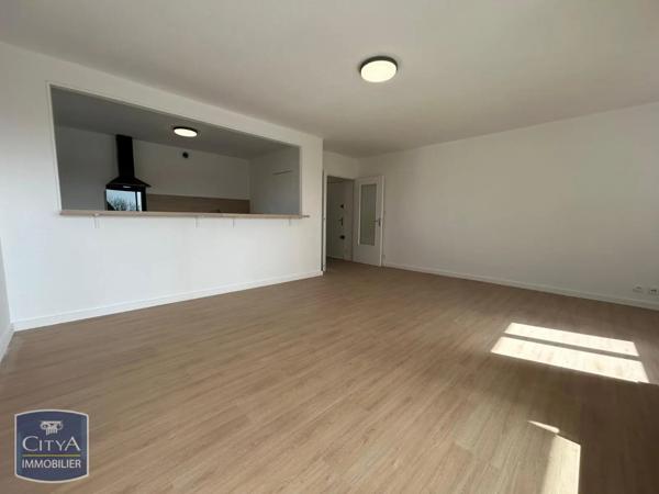 Appartement à louer 4 pièces 86.17m²