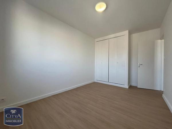 Appartement à louer 4 pièces 86.17m²