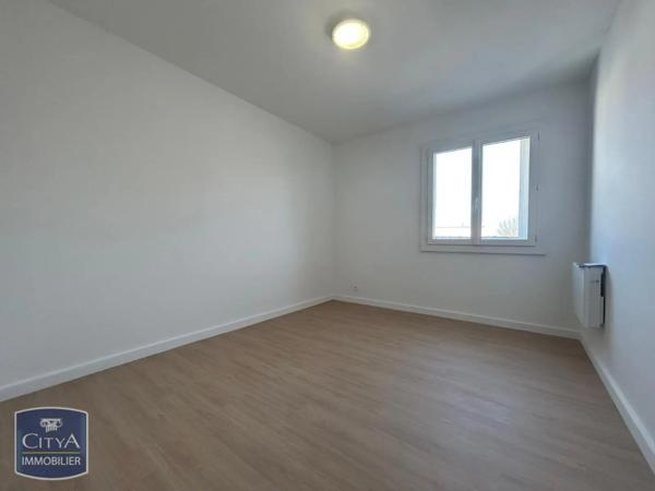 Appartement à louer 4 pièces 86.17m²