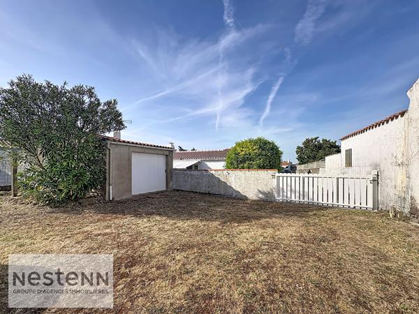 Maison à vendre à La Guérinière - 2 pièces avec jardin et garage