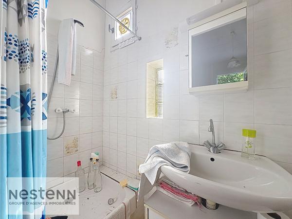 Maison à vendre à La Guérinière - 2 pièces avec jardin et garage